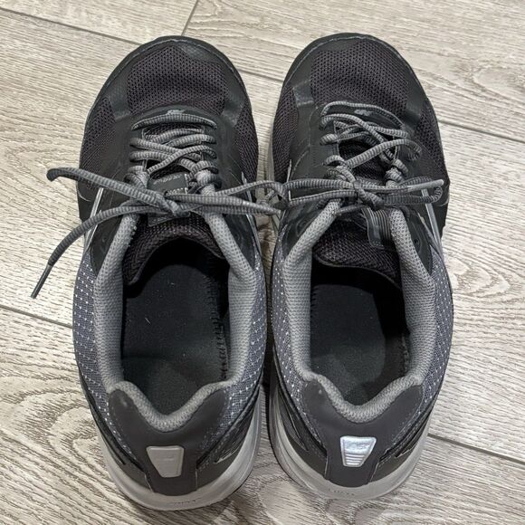 New Balance 1540v3 Mens 9.5 Width 4E Running Shoes Grey Black Sneakers USA - Picture 6 of 8